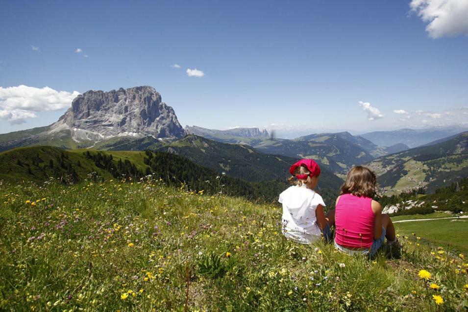 Villa Perla Selva di Val Gardena Exterior photo